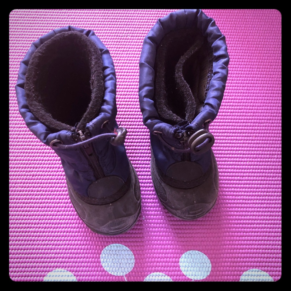 EUC Kamik boys/girls snoe & rain boots 7